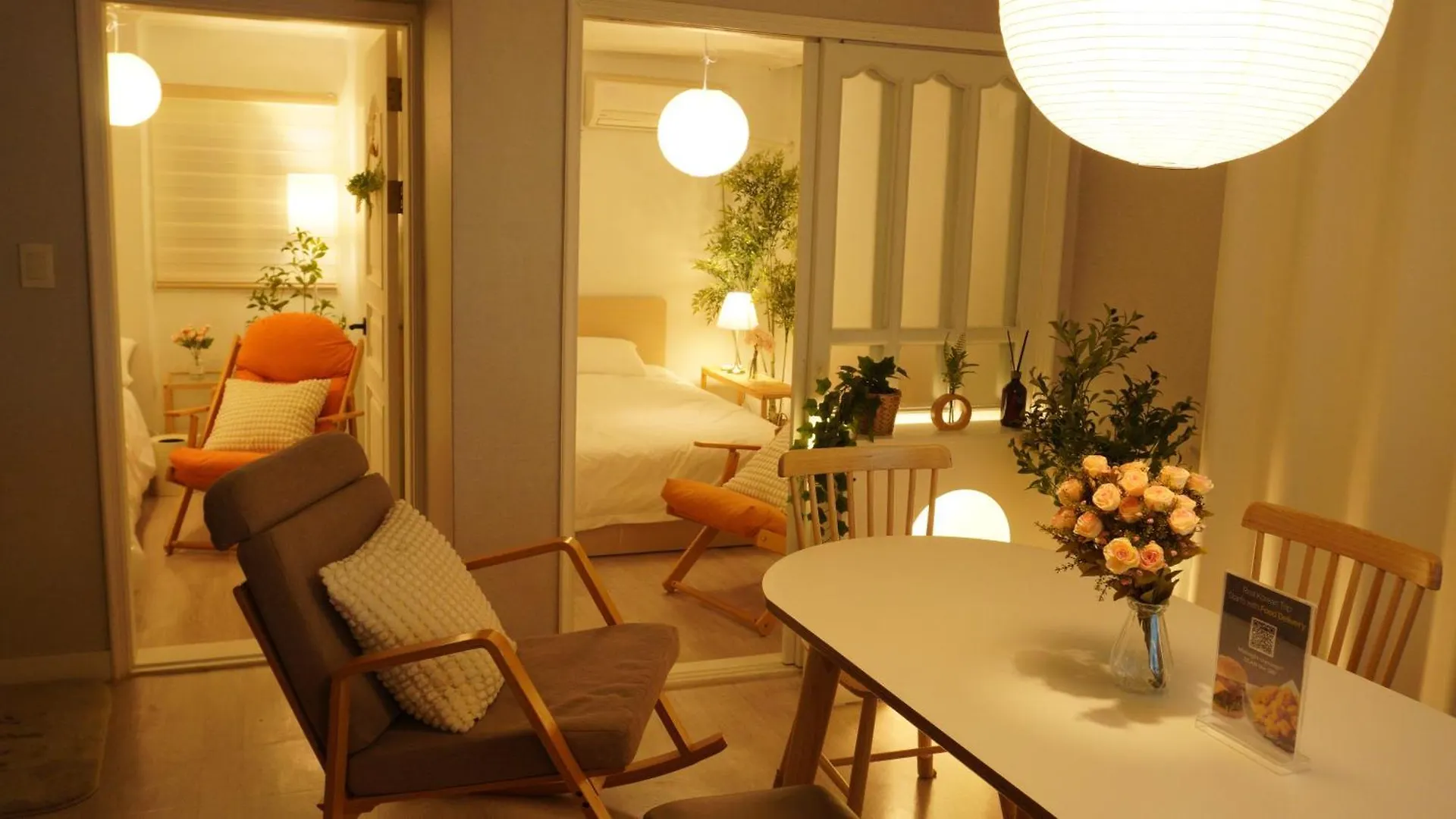 Ewha Univ, Ahyeon 3Rooms Stay ソウル特別市 0*,